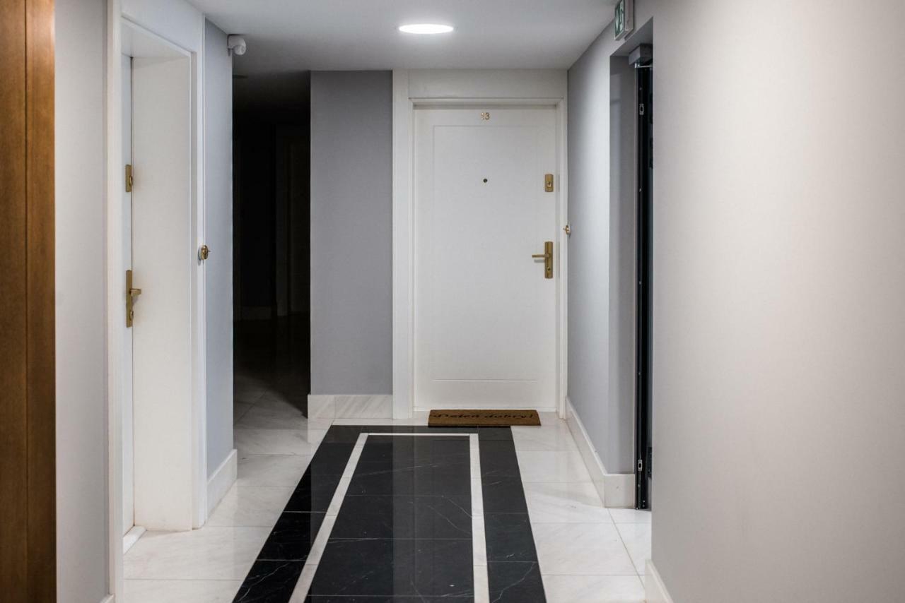 Augustianska Lägenhet Kraków Exteriör bild